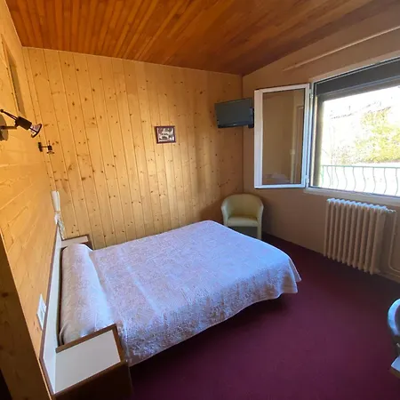 Отель Relais Du Belloch